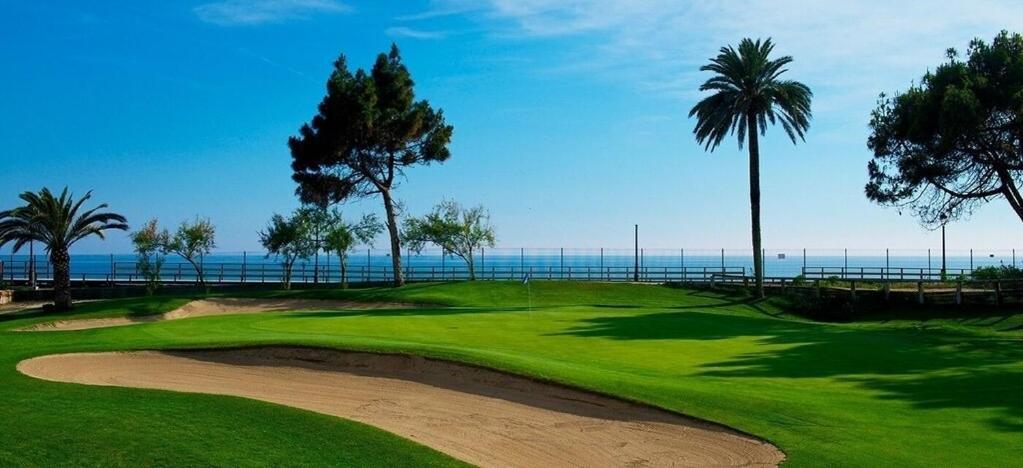Front In With Amazing Sea Views Semidetached Marbella
