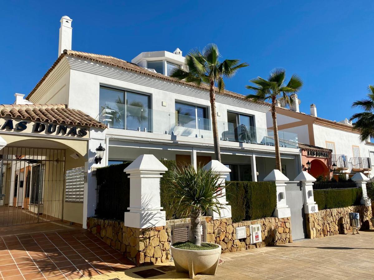Villa Front In With Amazing Sea Views Semidetached *